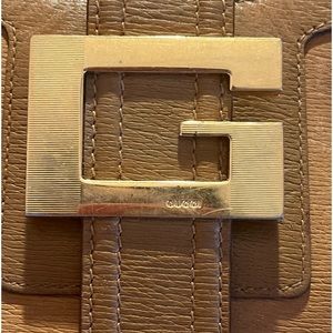 Vintage Gucci G Shoulder Handbag with Gold Hardware